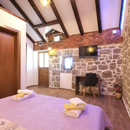 Milovac Holiday home
