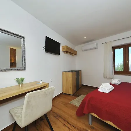 Milovac Holiday home *