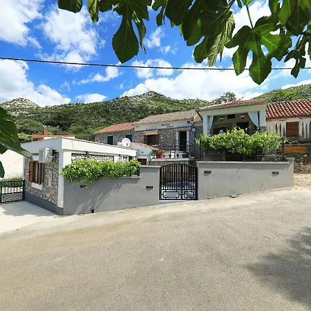 Holiday home Milovac Starigrad Paklenica